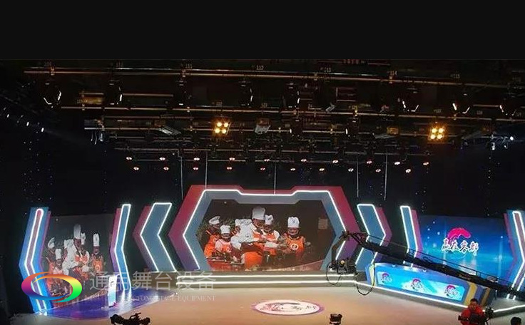 坐標廣東梅州！通用舞臺承接梅州廣播電視臺演播廳項目